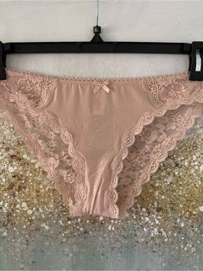 Victoria's Secret Lace Bikini Briefs - Dusty Pink (Like New)